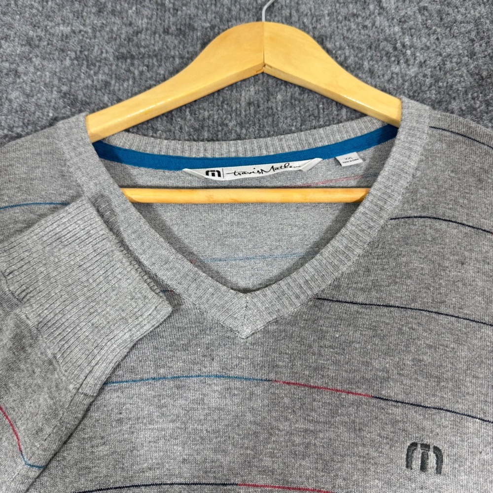 TravisMathew V-Neck Sweater Striped Golf Pullover Mens XXL Gray Rayon Blend EUC